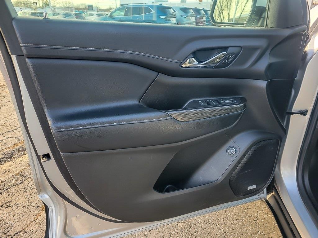 used 2019 GMC Acadia car, priced at $16,997