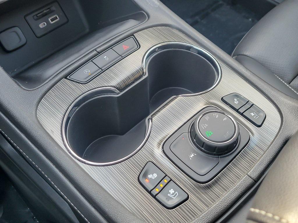 used 2023 GMC Acadia car, priced at $32,997