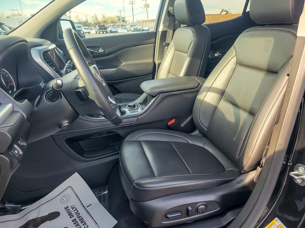 used 2023 GMC Acadia car, priced at $32,997