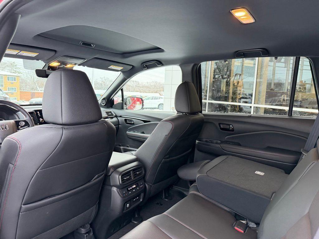 used 2024 Honda Passport car, priced at $36,304