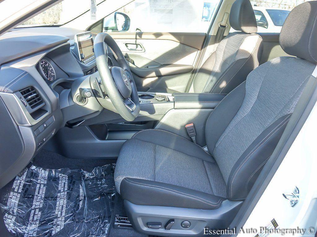 used 2023 Nissan Rogue car, priced at $22,994