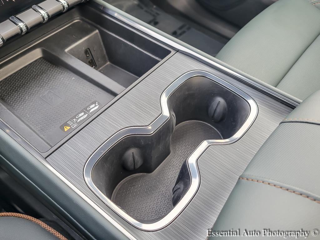 used 2024 GMC Acadia car, priced at $40,699