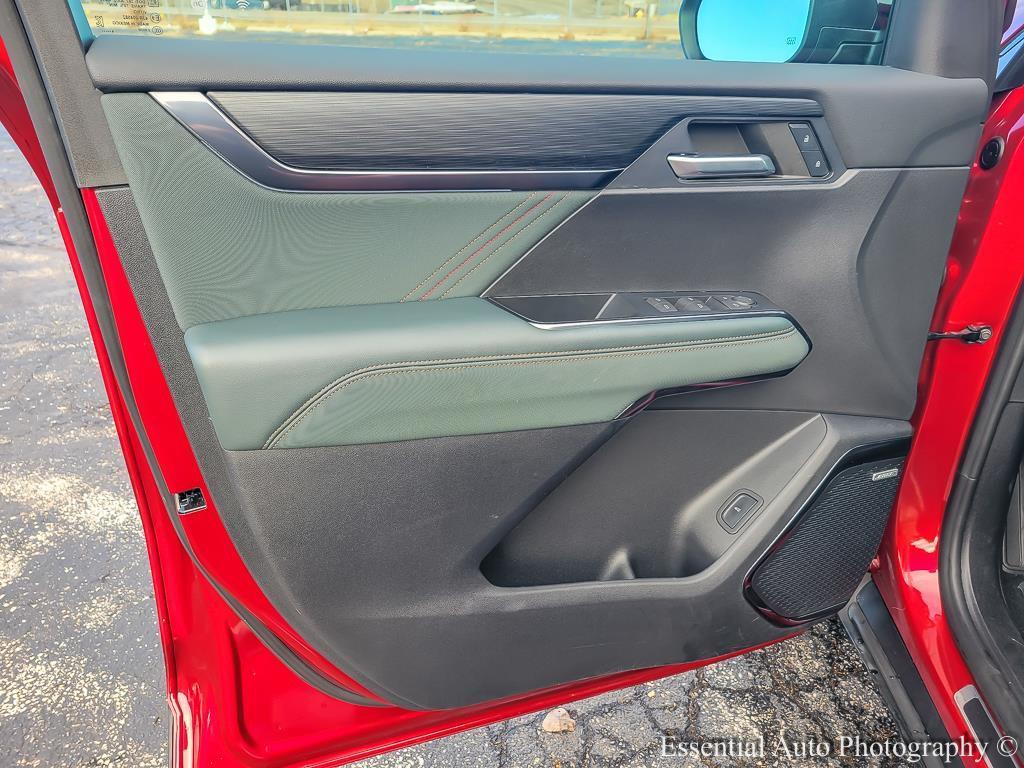 used 2024 GMC Acadia car, priced at $42,999