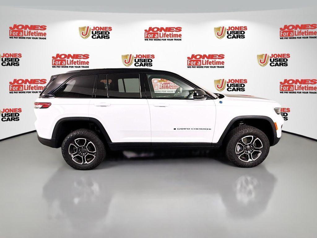 used 2022 Jeep Grand Cherokee 4xe car, priced at $31,996