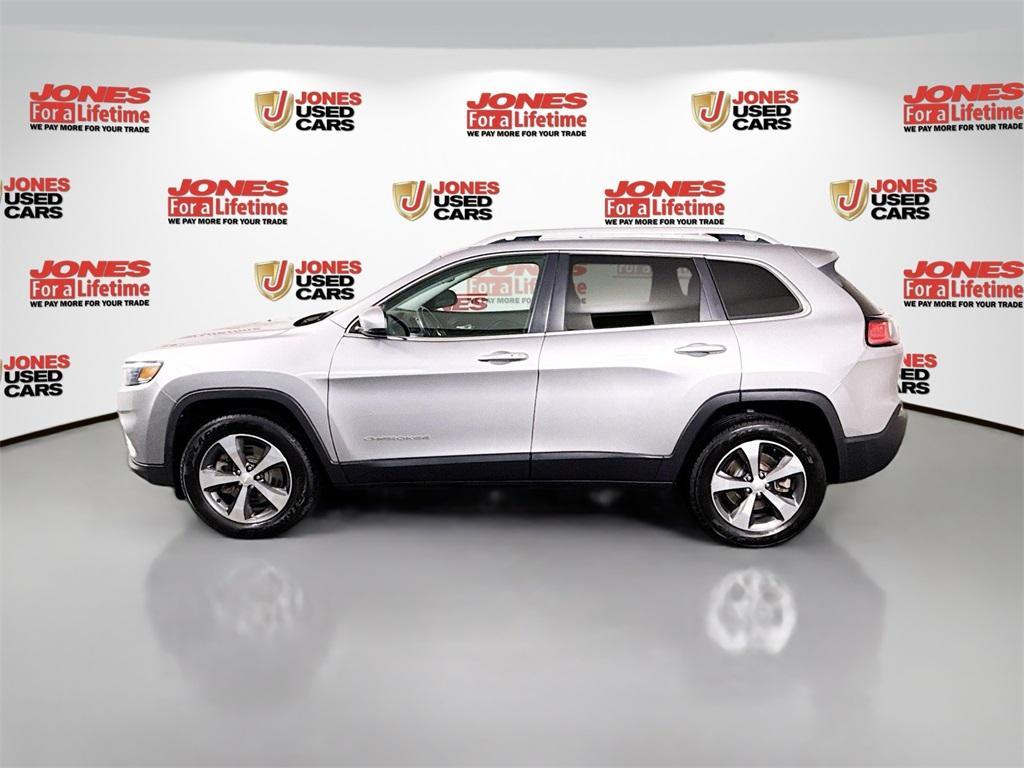used 2019 Jeep Cherokee car, priced at $19,965