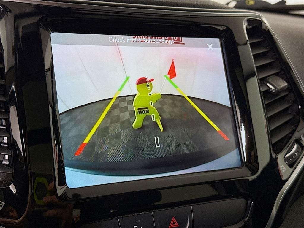 used 2019 Jeep Cherokee car, priced at $19,965