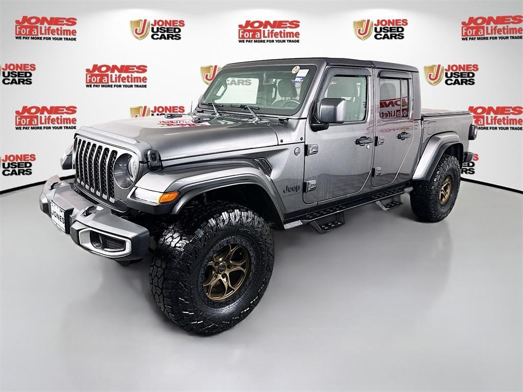 used 2022 Jeep Gladiator car, priced at $34,998