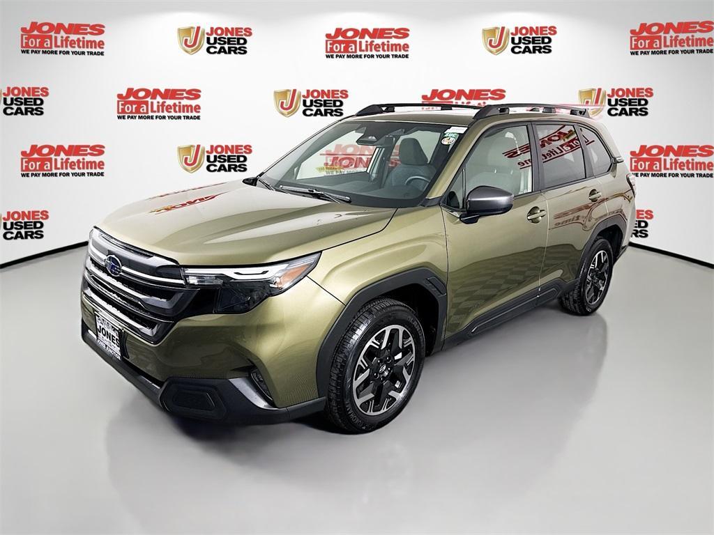 used 2025 Subaru Forester car, priced at $30,998