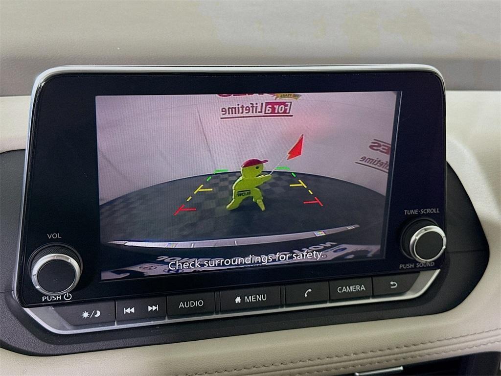 used 2023 Nissan Rogue car, priced at $25,998