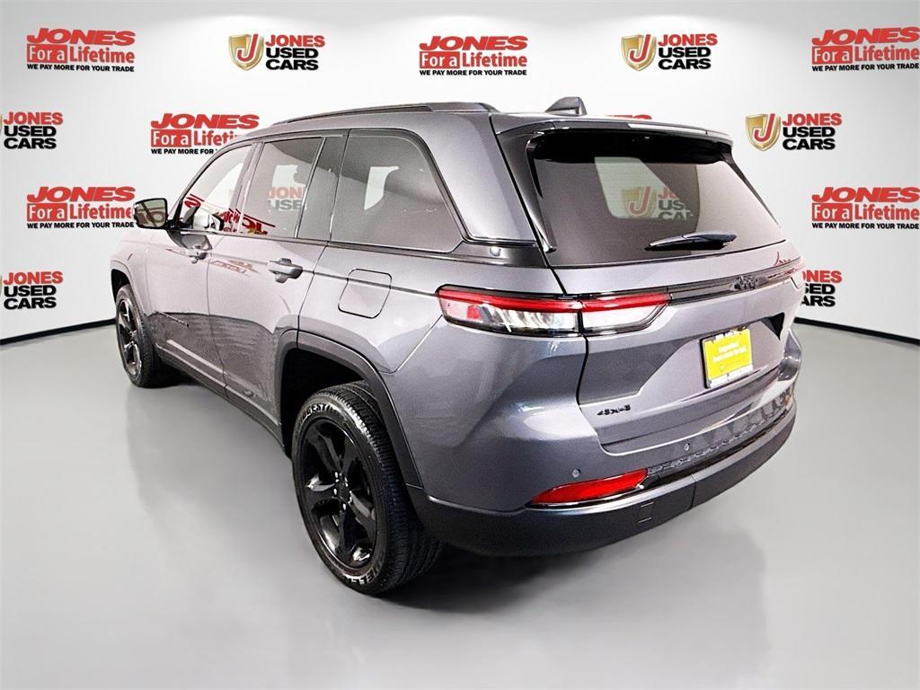 used 2023 Jeep Grand Cherokee car, priced at $29,960