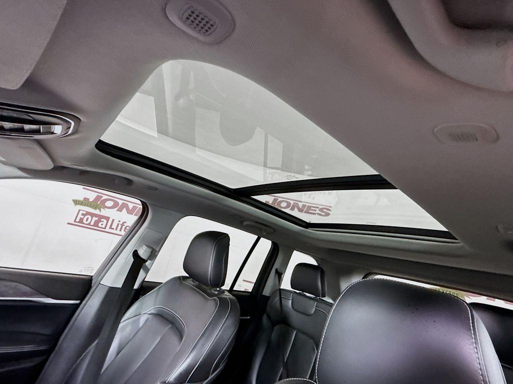 used 2022 Jeep Grand Cherokee 4xe car, priced at $28,995