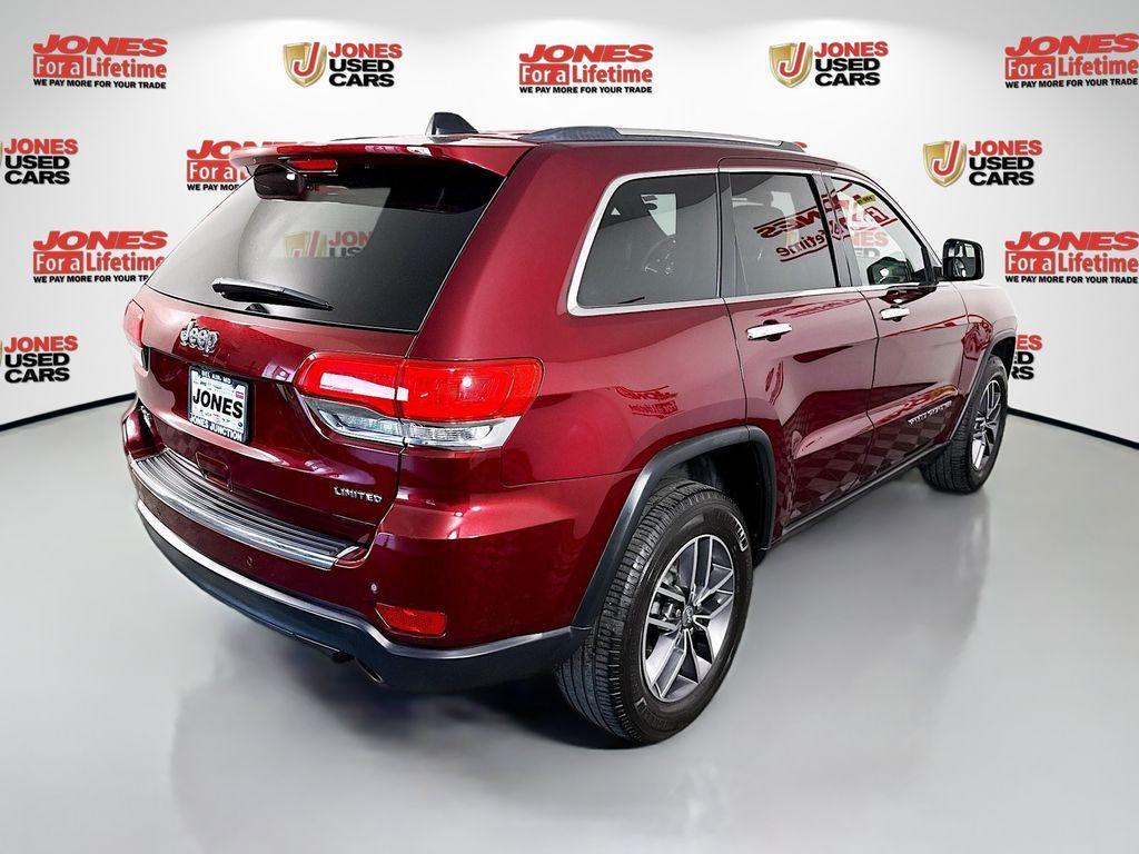 used 2017 Jeep Grand Cherokee car