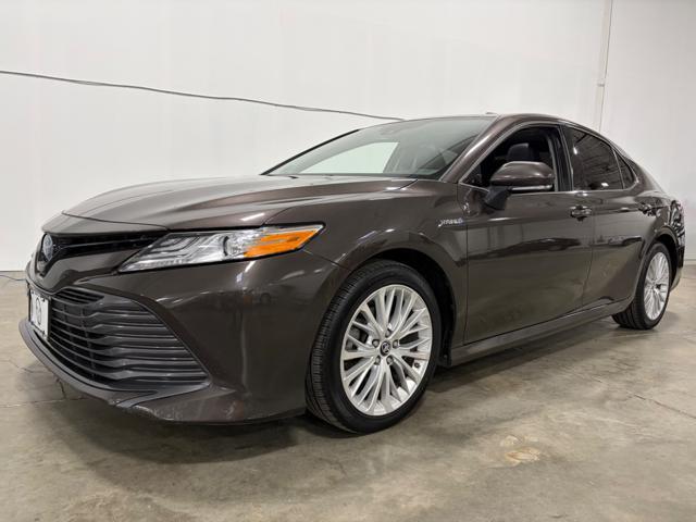 used 2019 Toyota Camry Hybrid car, priced at $19,600