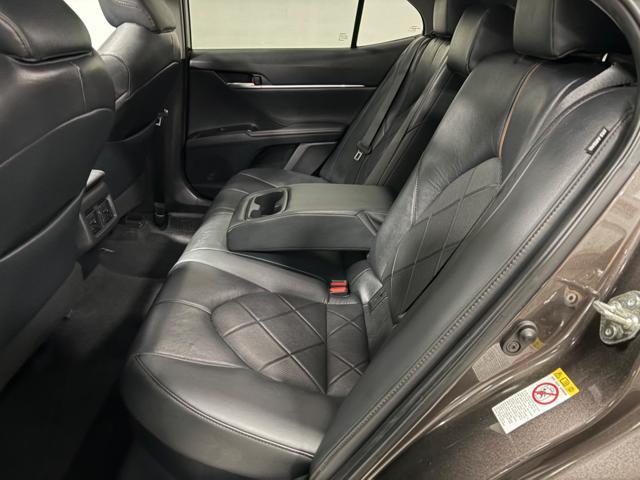 used 2019 Toyota Camry Hybrid car, priced at $19,600