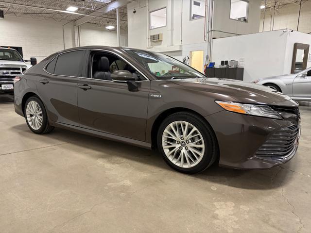 used 2019 Toyota Camry Hybrid car, priced at $19,600