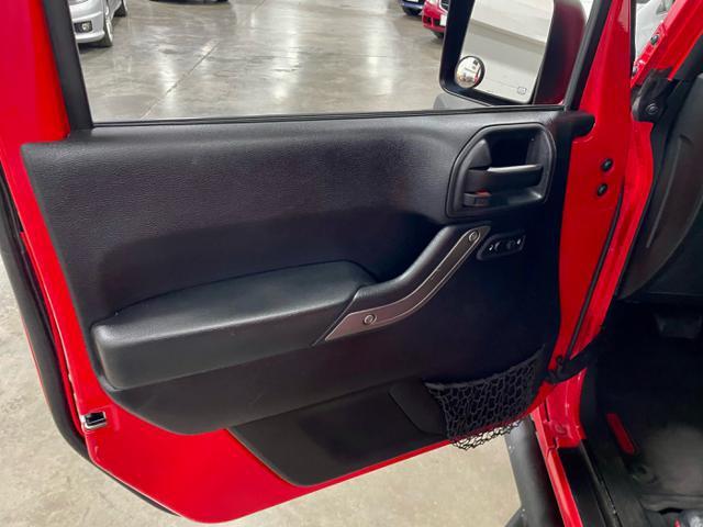 used 2015 Jeep Wrangler Unlimited car, priced at $12,900