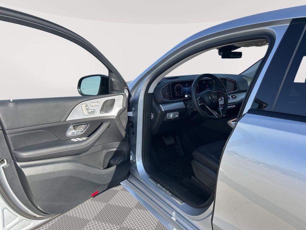 new 2026 Mercedes-Benz GLE 450 car, priced at $87,905