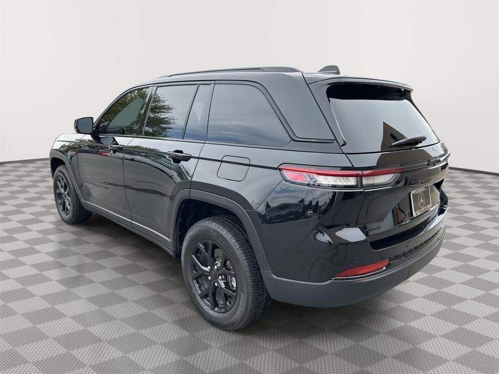 used 2025 Jeep Grand Cherokee car, priced at $35,000