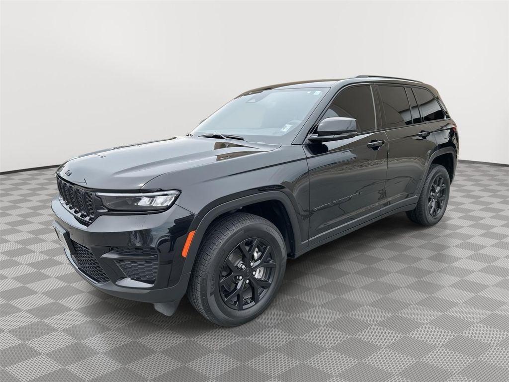 used 2025 Jeep Grand Cherokee car, priced at $35,000