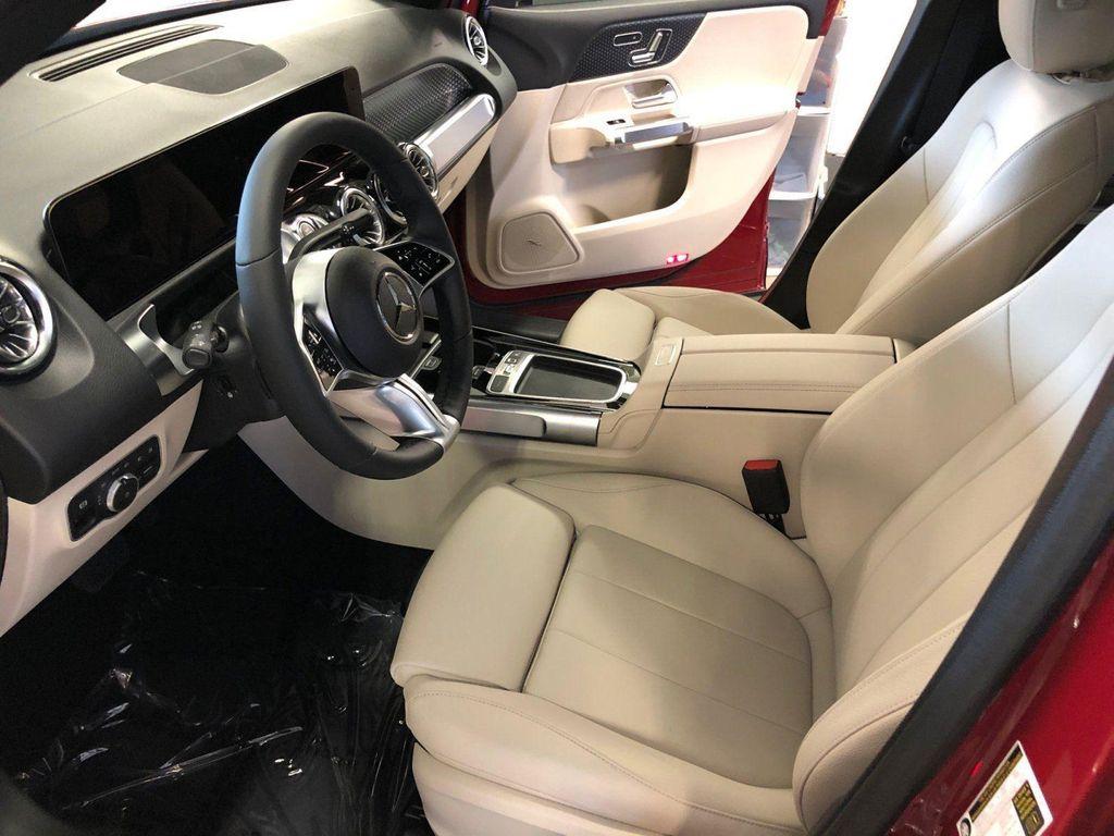 new 2025 Mercedes-Benz GLB 250 car, priced at $58,540