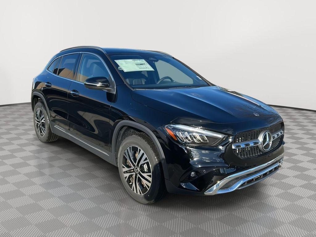 new 2025 Mercedes-Benz GLA 250 car