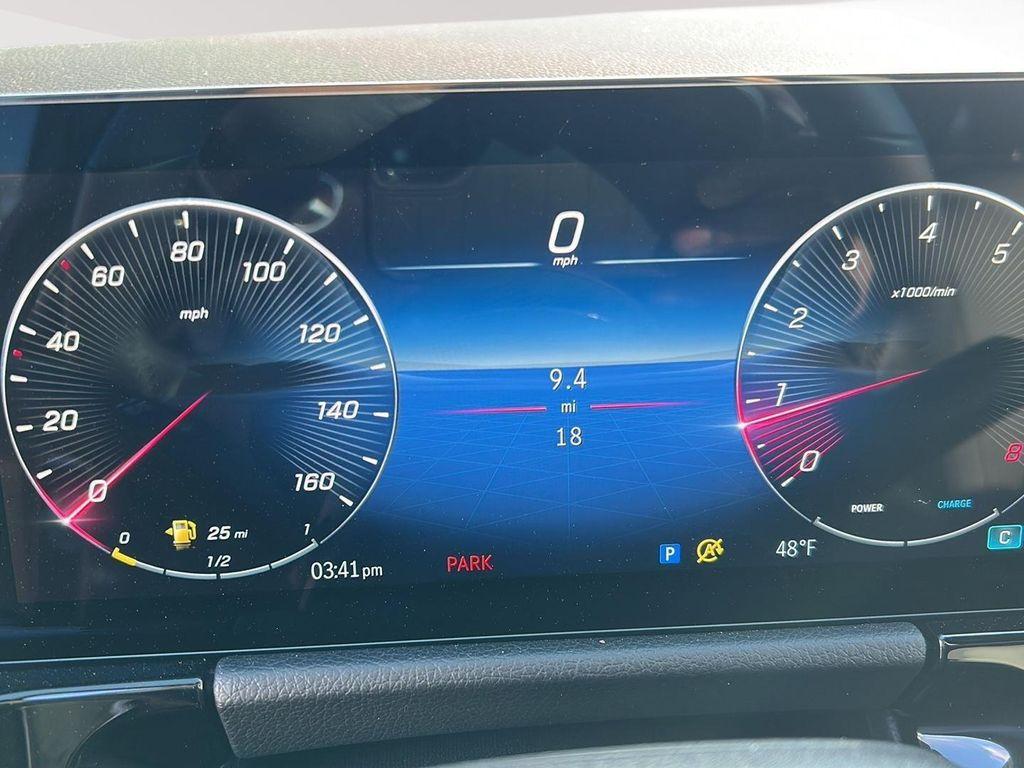 new 2025 Mercedes-Benz GLA 250 car