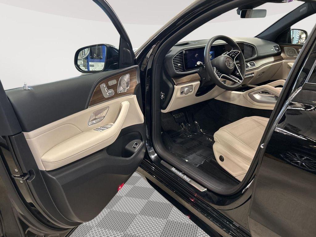 new 2026 Mercedes-Benz GLE 450 car, priced at $87,100