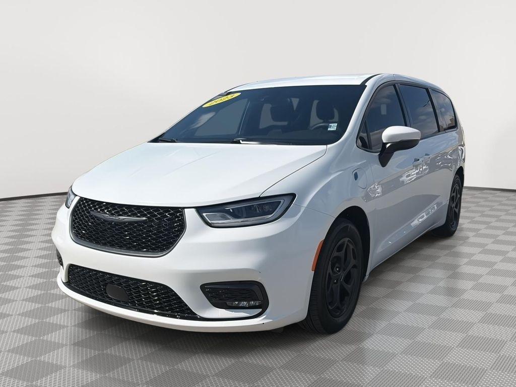 used 2023 Chrysler Pacifica Hybrid car, priced at $28,900