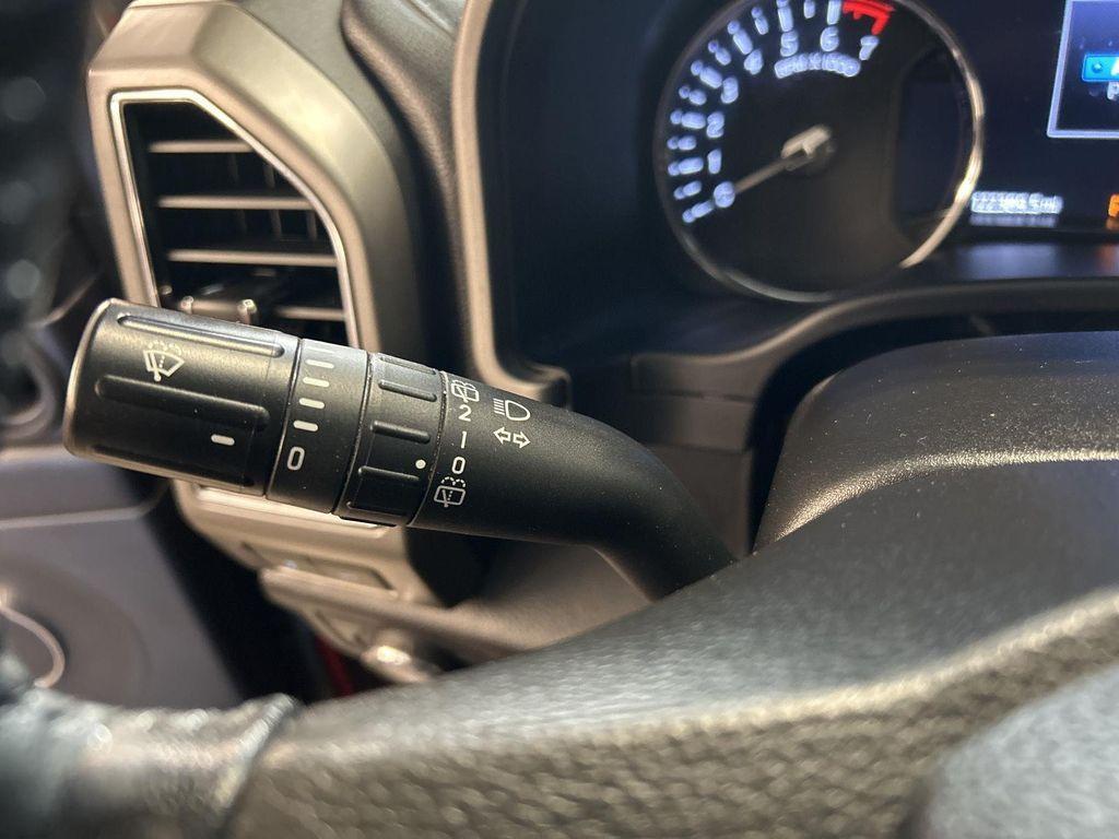 used 2020 Ford Expedition Max car, priced at $28,900