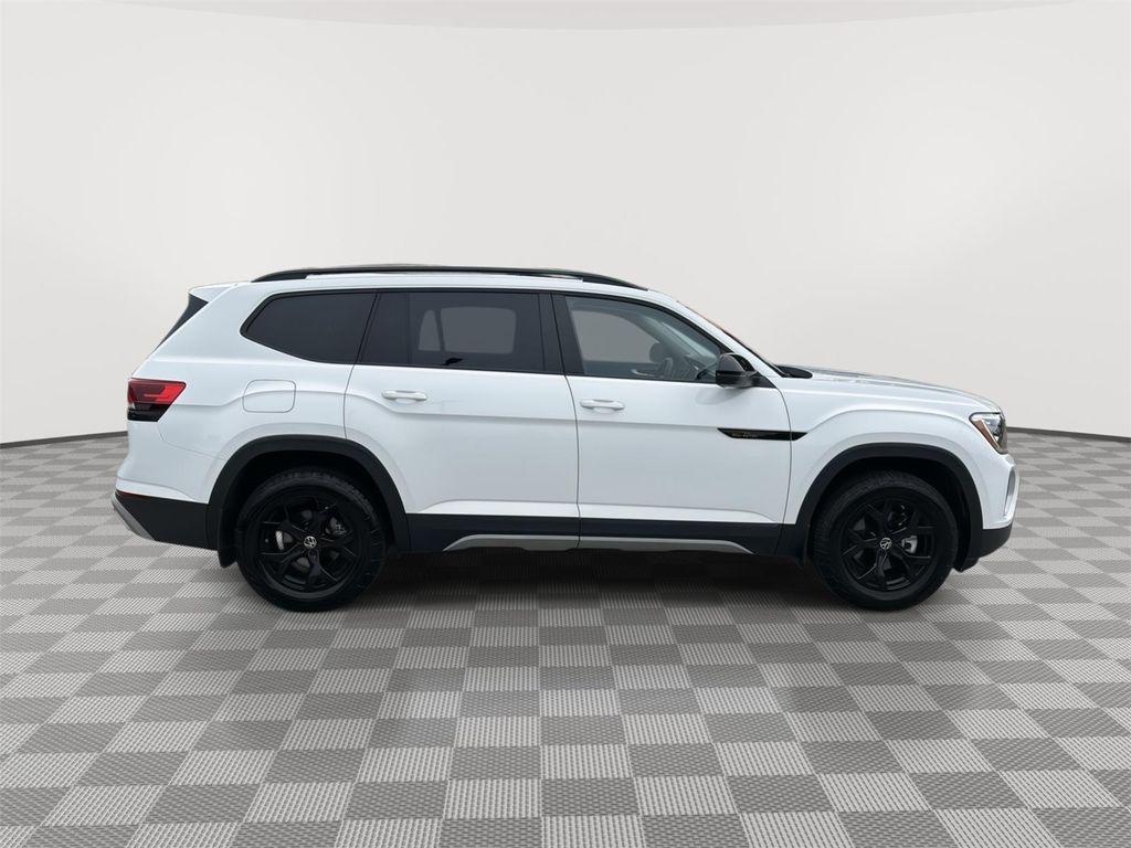 used 2025 Volkswagen Atlas car, priced at $42,900