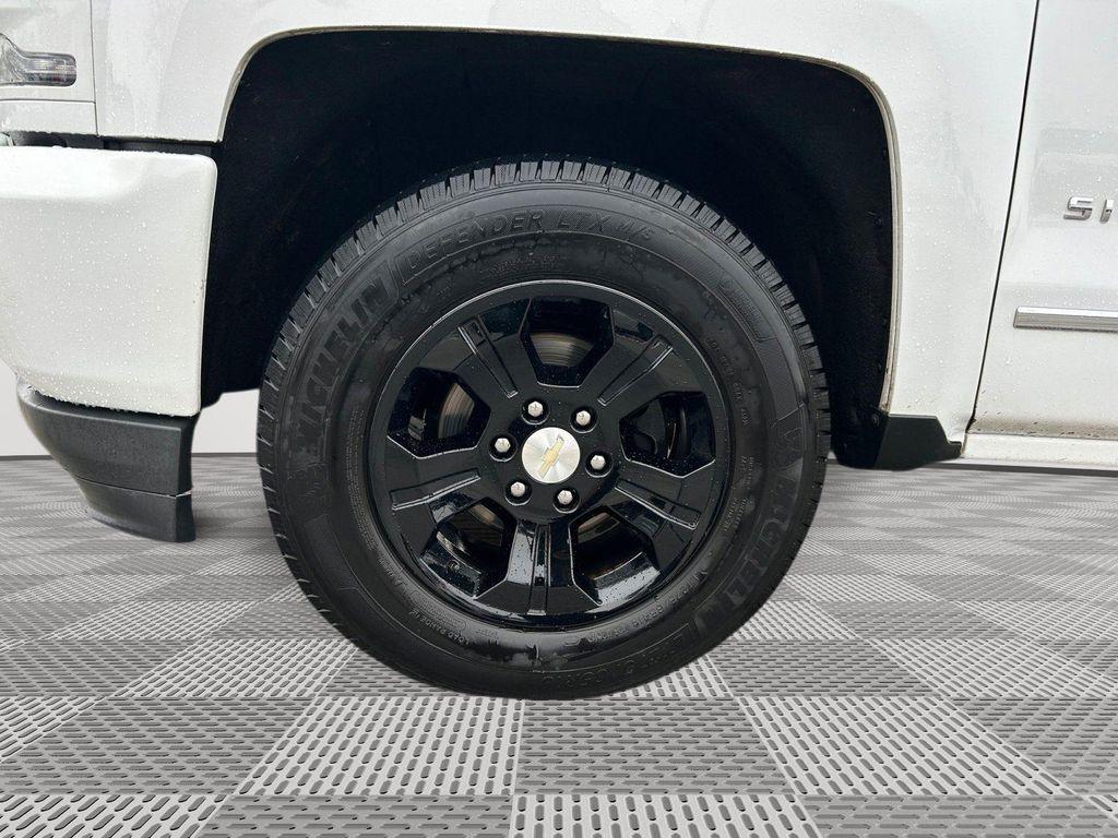 used 2018 Chevrolet Silverado 1500 car, priced at $26,900