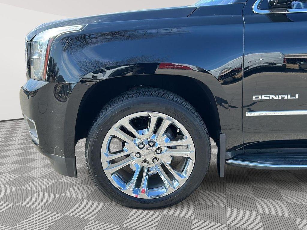 used 2016 GMC Yukon car, priced at $26,900