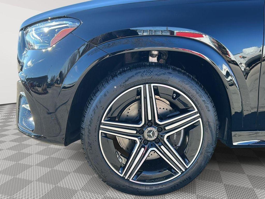 new 2026 Mercedes-Benz GLE 450 car, priced at $90,720