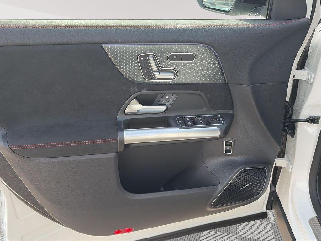 new 2026 Mercedes-Benz GLA 250 car, priced at $54,835