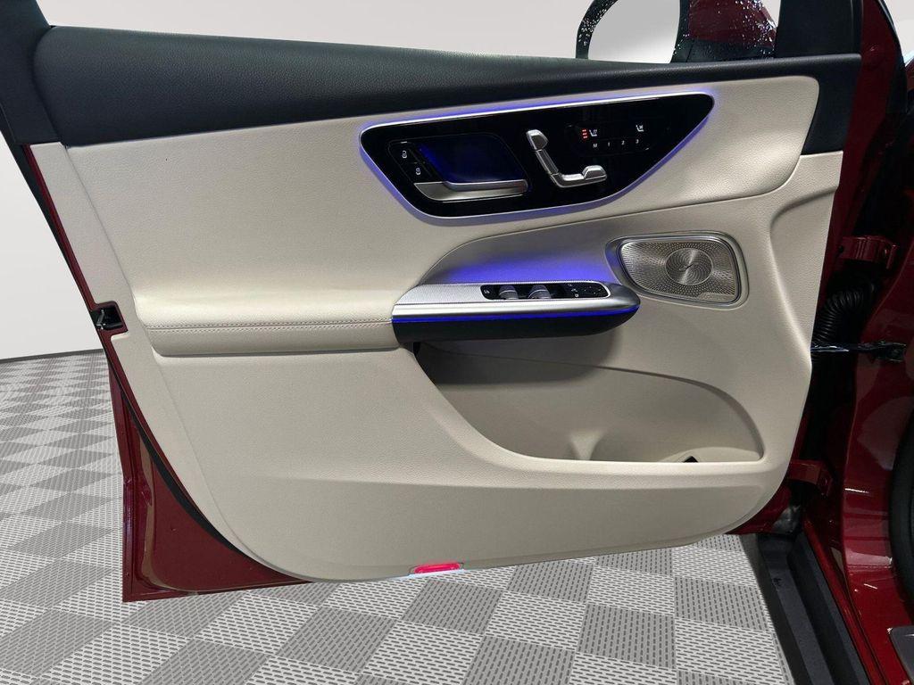 new 2026 Mercedes-Benz GLC 300 car, priced at $59,820