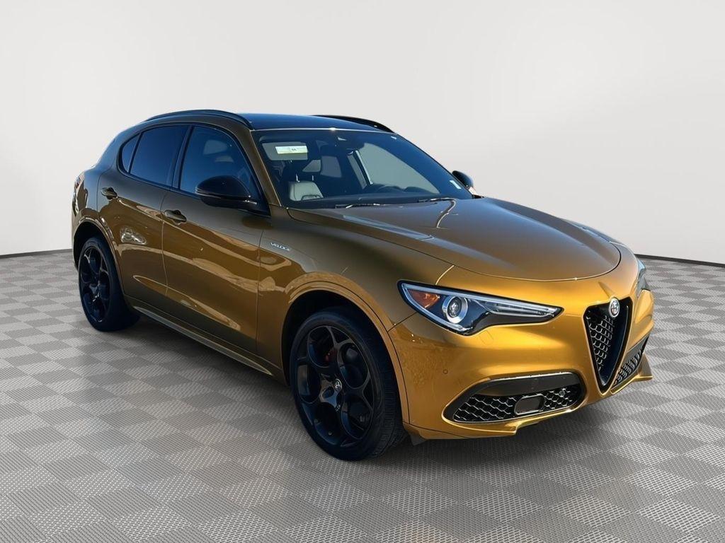 used 2023 Alfa Romeo Stelvio car, priced at $33,000