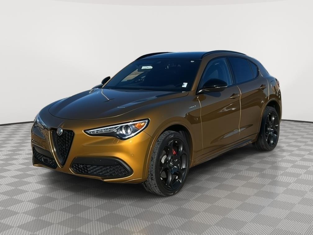 used 2023 Alfa Romeo Stelvio car, priced at $33,000