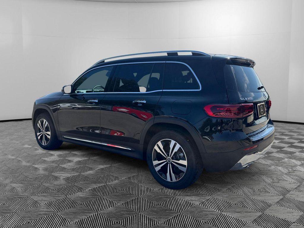new 2026 Mercedes-Benz GLB 250 car, priced at $52,995