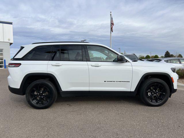 used 2024 Jeep Grand Cherokee car, priced at $29,500