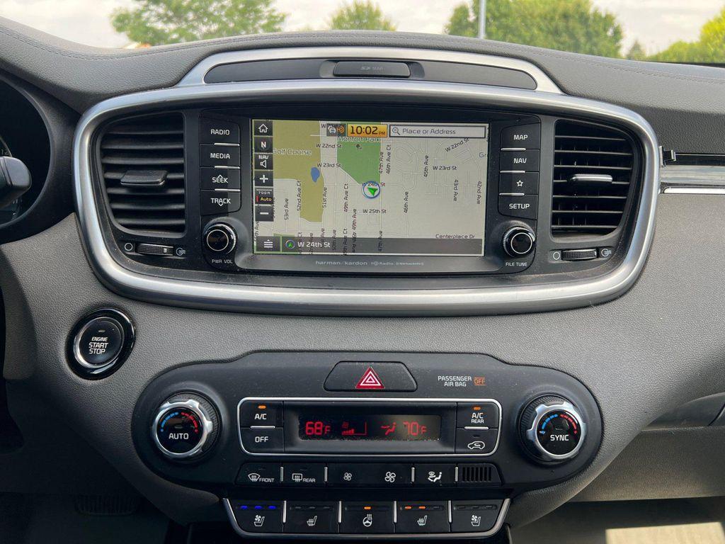 used 2019 Kia Sorento car, priced at $22,790
