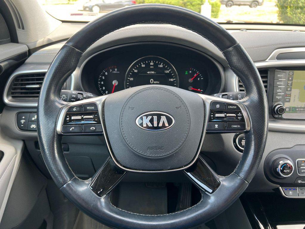 used 2019 Kia Sorento car, priced at $22,790