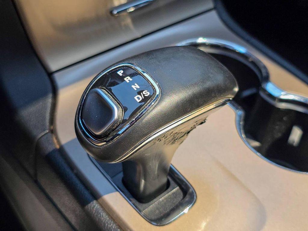 used 2014 Jeep Grand Cherokee car, priced at $12,500