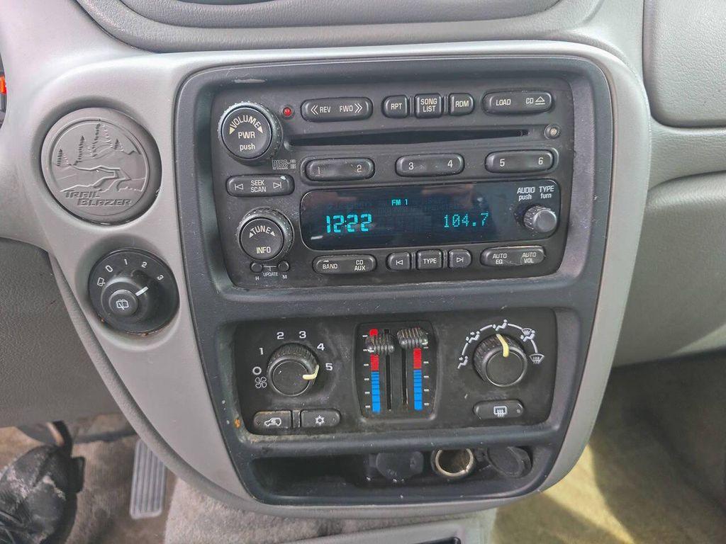 used 2007 Chevrolet TrailBlazer car, priced at $4,000