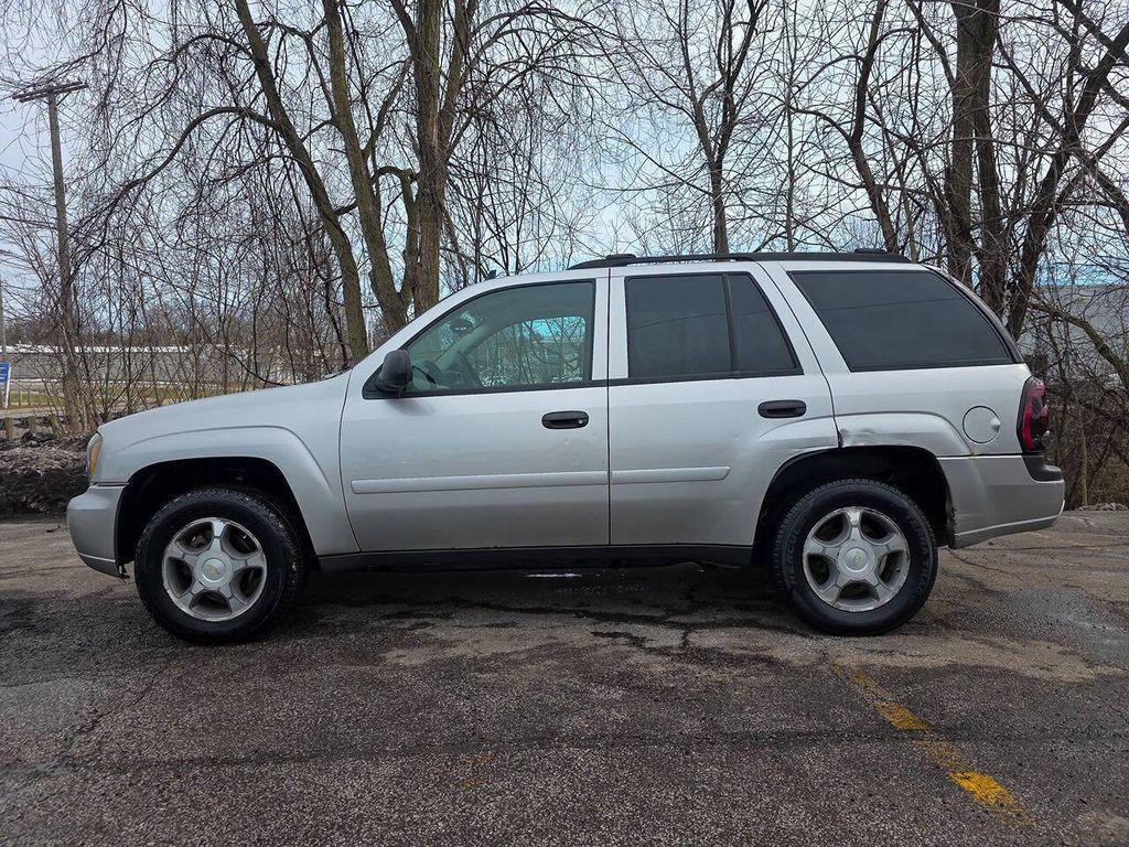 used 2007 Chevrolet TrailBlazer car, priced at $4,000