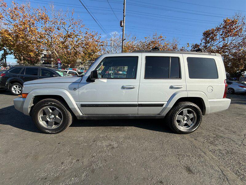 used 2007 Jeep Commander car, priced at $5,995