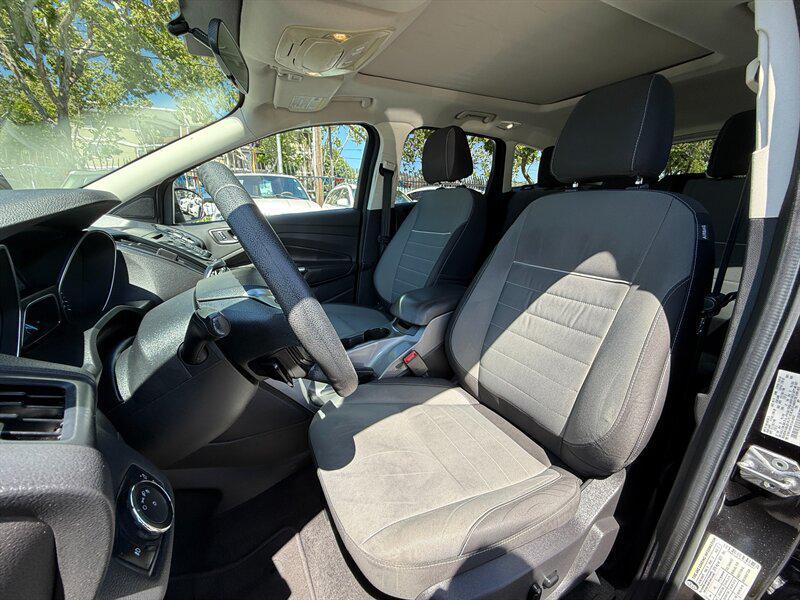 used 2015 Ford Escape car, priced at $5,995