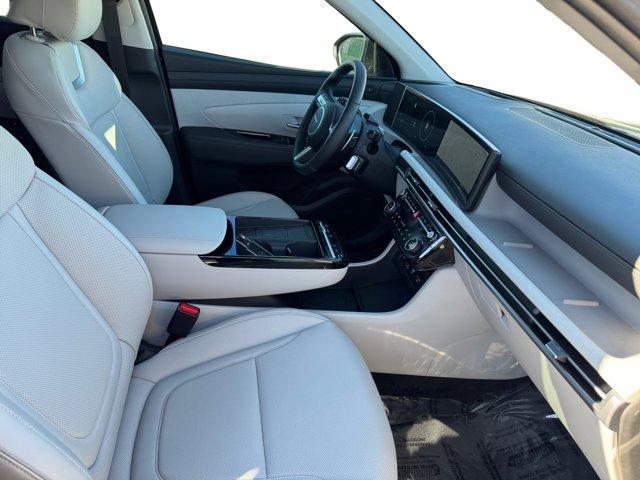new 2026 Hyundai TUCSON Hybrid car, priced at $43,070