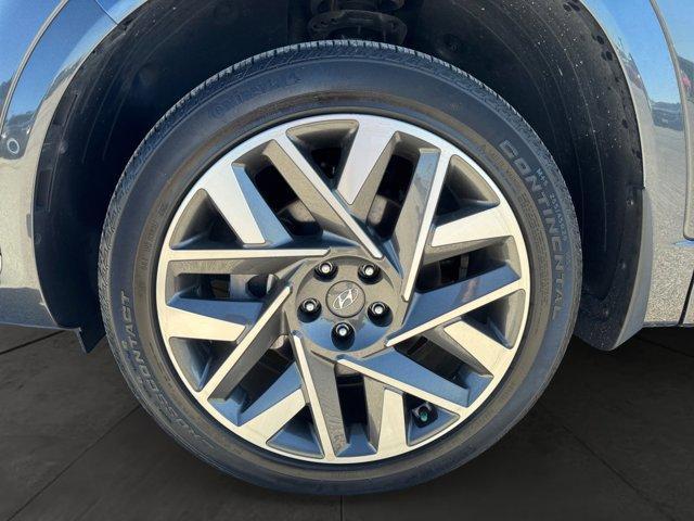 used 2023 Hyundai Santa Fe car, priced at $30,591