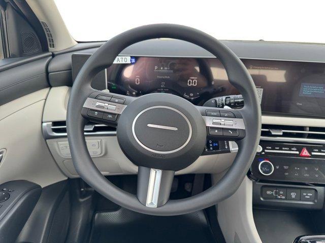 new 2026 Hyundai TUCSON Hybrid car