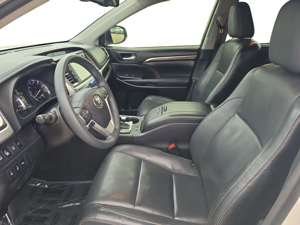 used 2016 Toyota Highlander car, priced at $23,991